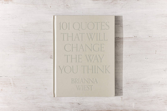 101 Quotes That Will Change The Way You Think - table book