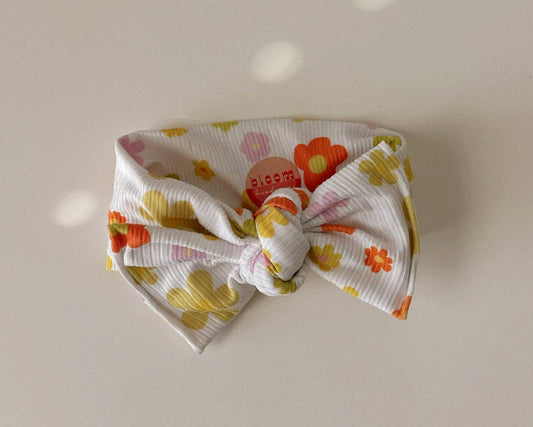 July Retro Daisy Floral Tie On Headwrap