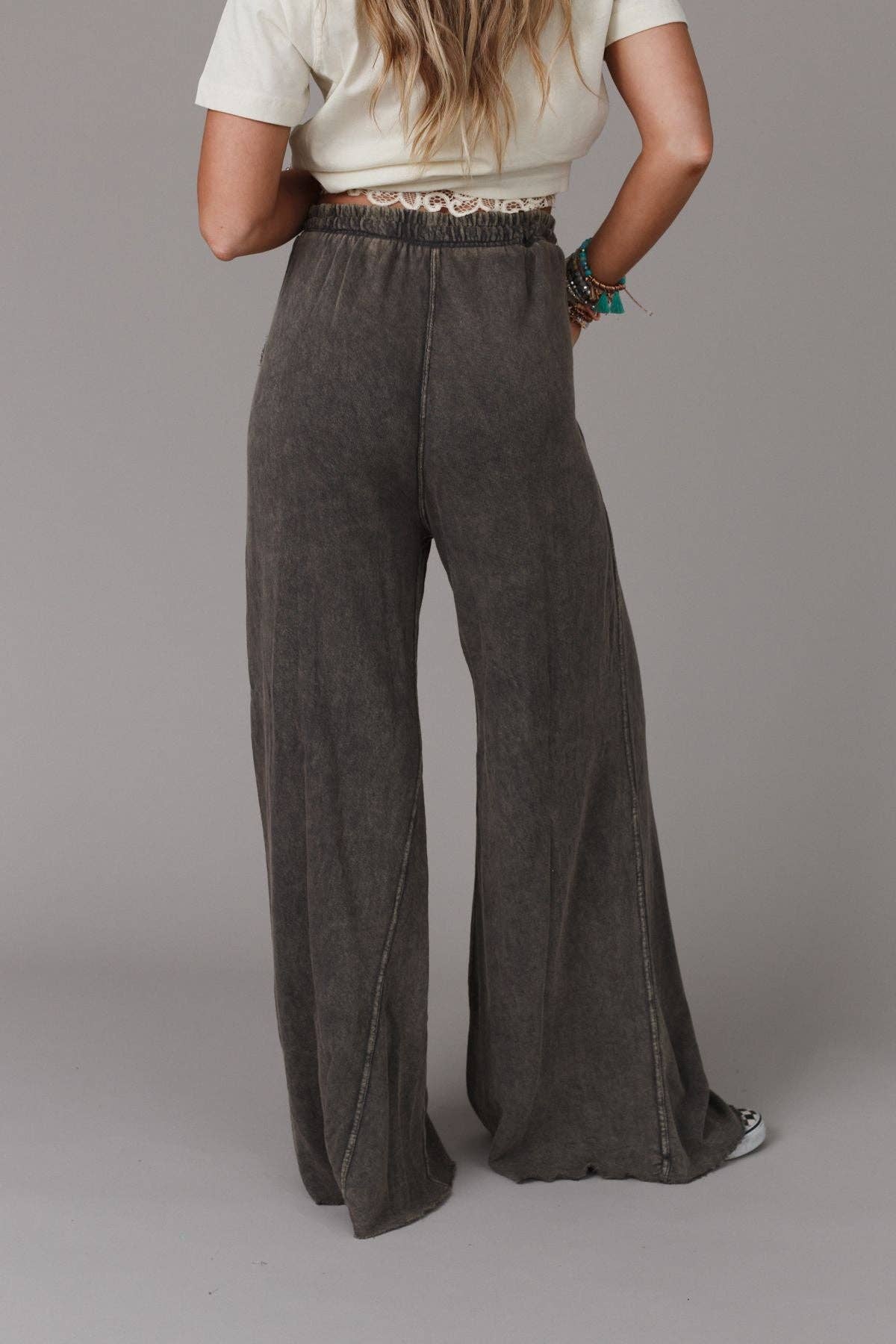 Relaxing Robin Wide Leg Pant - New Charcoal